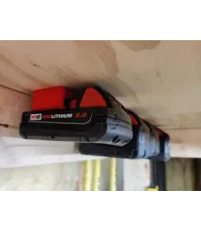 6x držiak batérie Milwaukee M18 - Czarny