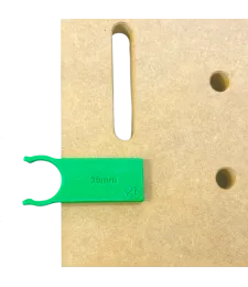 KLIPS DO STOŁU MFT - UCHWYT NA RURĘ ODKURZACZA 36MM 