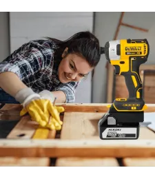 ADAPTER PRZEJŚCIÓWKA Z NARZĘDZIA DEWALT XR 18V DO BATERII AKUMULATORA HIKOKI 18V 