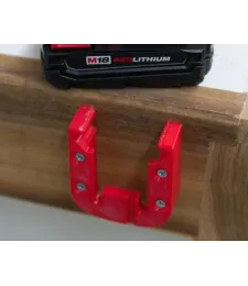 UCHWYT DO MILWAUKEE M18 NA AKUMULATOR BATERIA CZARNY 